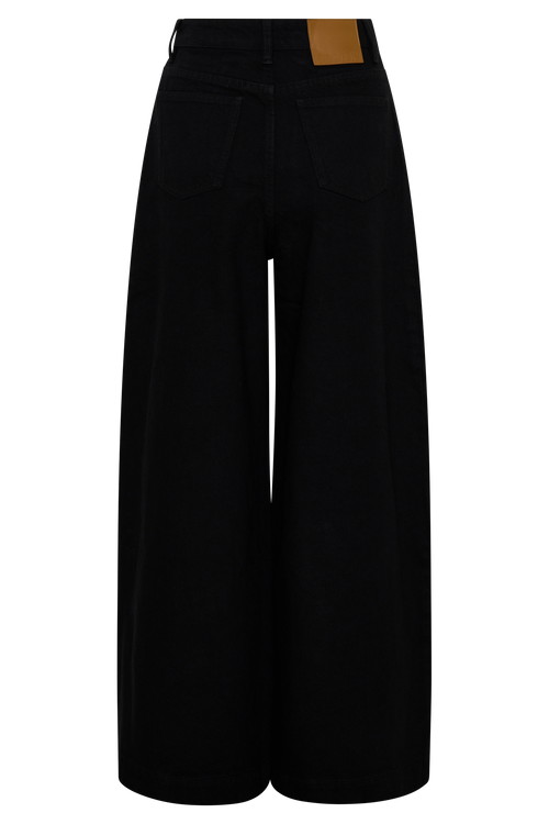 Bobby Oversized Jean With Front Pleat in Black – Chic&Drifts
