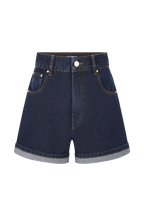 Carlene Cuffed Denim Shorts in Indigo Blue – Chic&Drifts