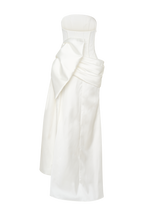 Galia Satin Corset Gown in White – Chic&Drifts