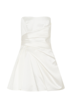 Lora Strapless Satin Mini Dress in White – Chic&Drifts