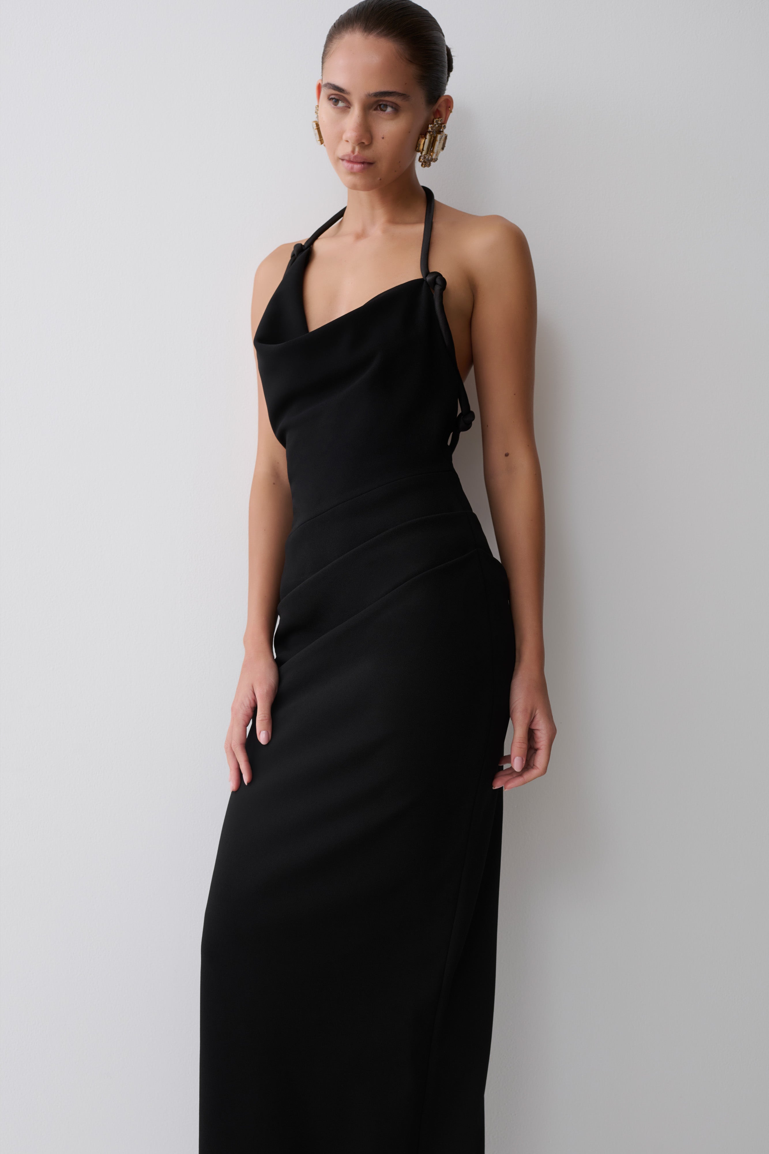 Gracie Halter Maxi Dress in Black – Chic&Drifts