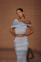 Irene Gathered Knit Top in Blue – Chic&Drifts