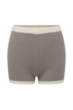 Julianne Contrast Knit Shorts in Pebble/Ivory – Chic&Drifts