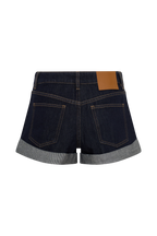 Krissy Rolled Hem Denim Shorts in Washed Indigo Blue – Chic&Drifts