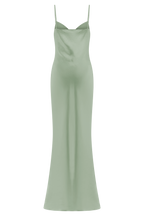 Lilly Sweetheart Satin Maxi Dress in Sage – Chic&Drifts