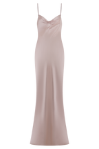 Lilly Sweetheart Satin Maxi Dress in Soft Pink – Chic&Drifts