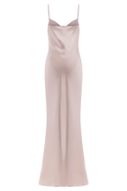 Lilly Sweetheart Satin Maxi Dress in Soft Pink – Chic&Drifts