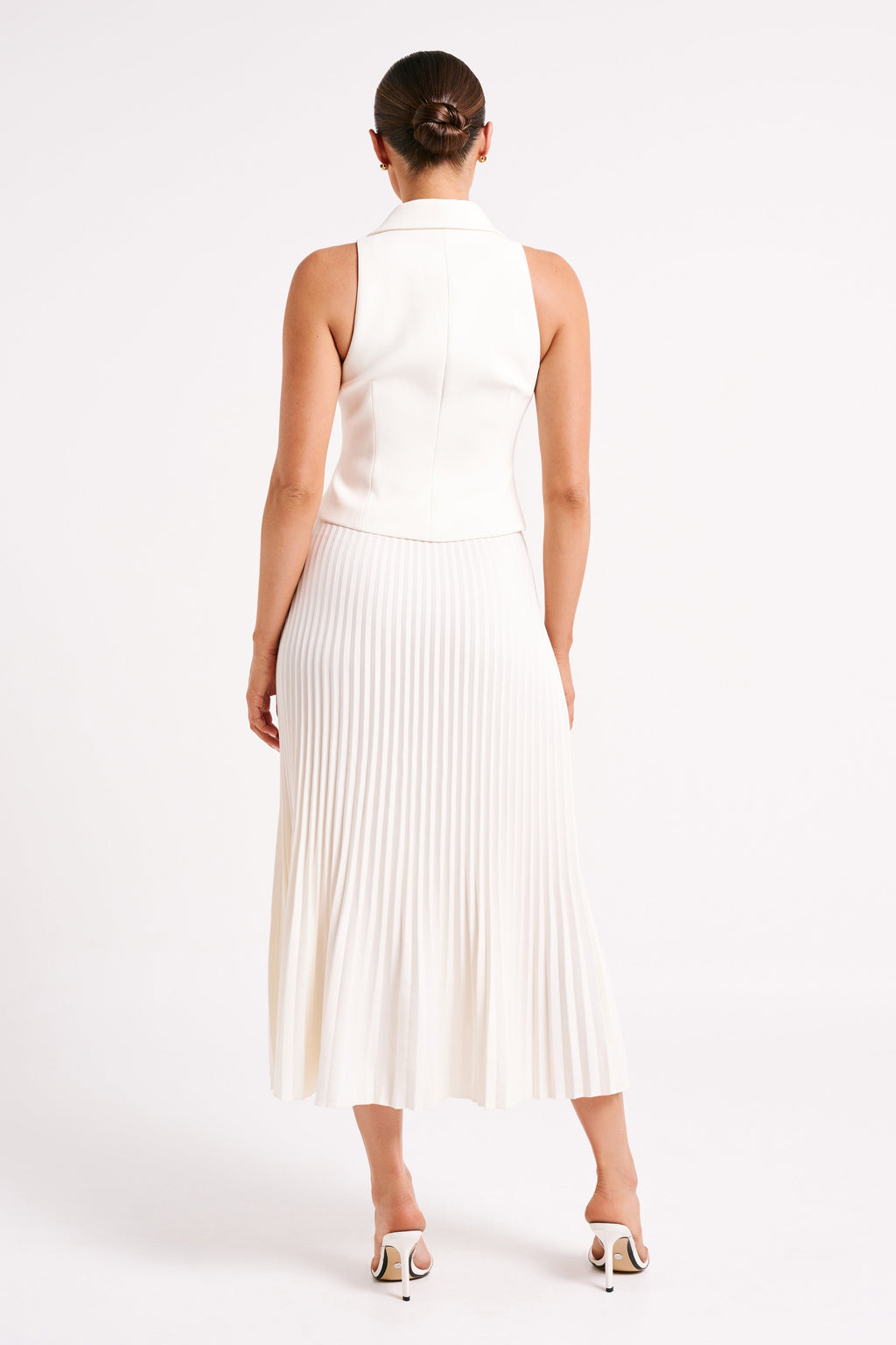 Twyla Pleated Suiting Maxi Skirt in Ivory – Chic&Drifts
