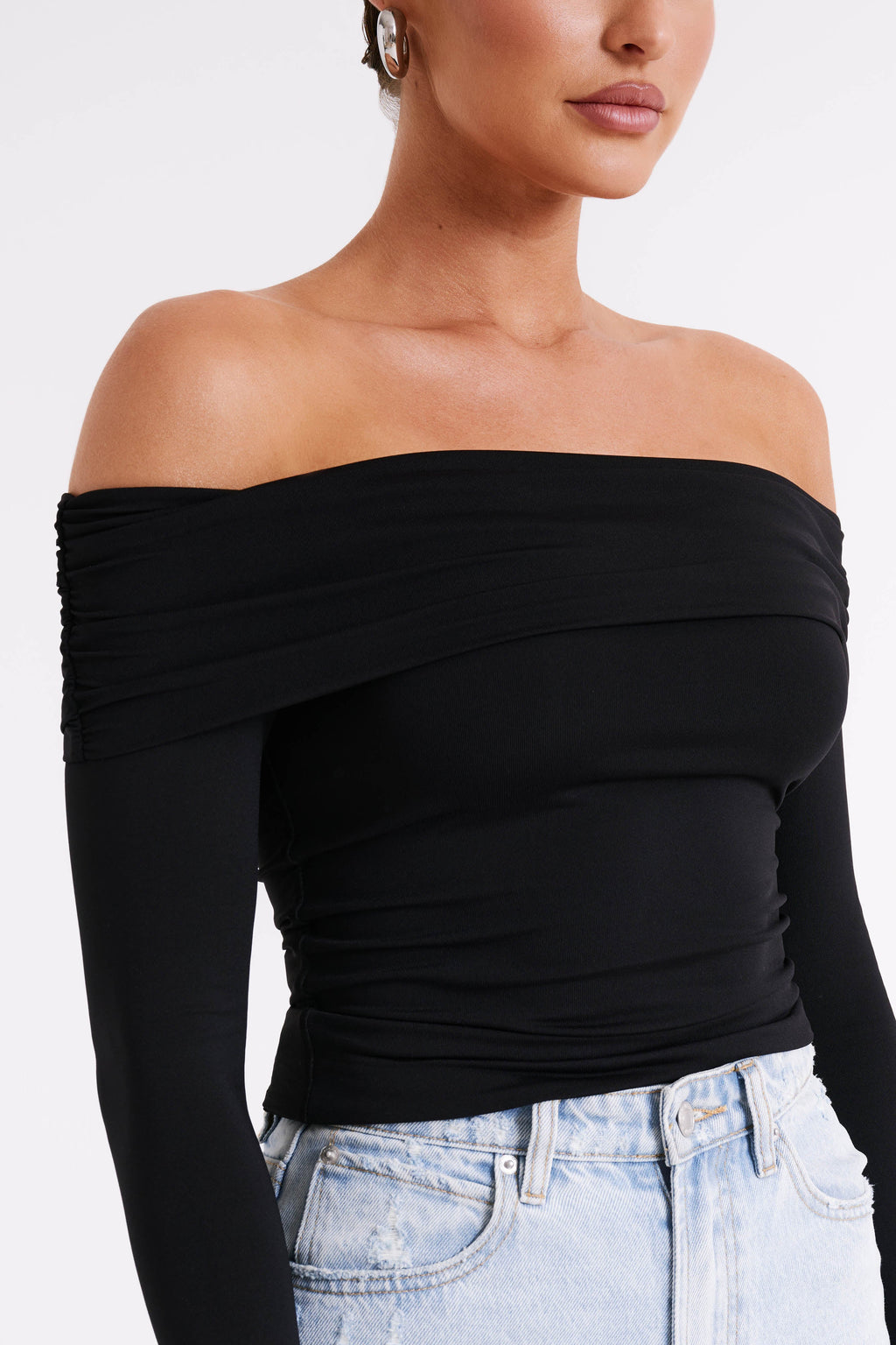 Lucinda Recycled Nylon Off Shoulder Top in Black – Chic&Drifts