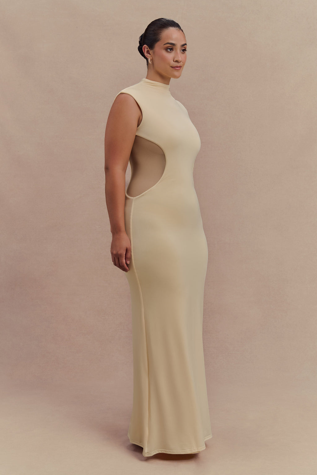 Massie Slinky And Mesh Maxi Dress in Lemon – Chic&Drifts