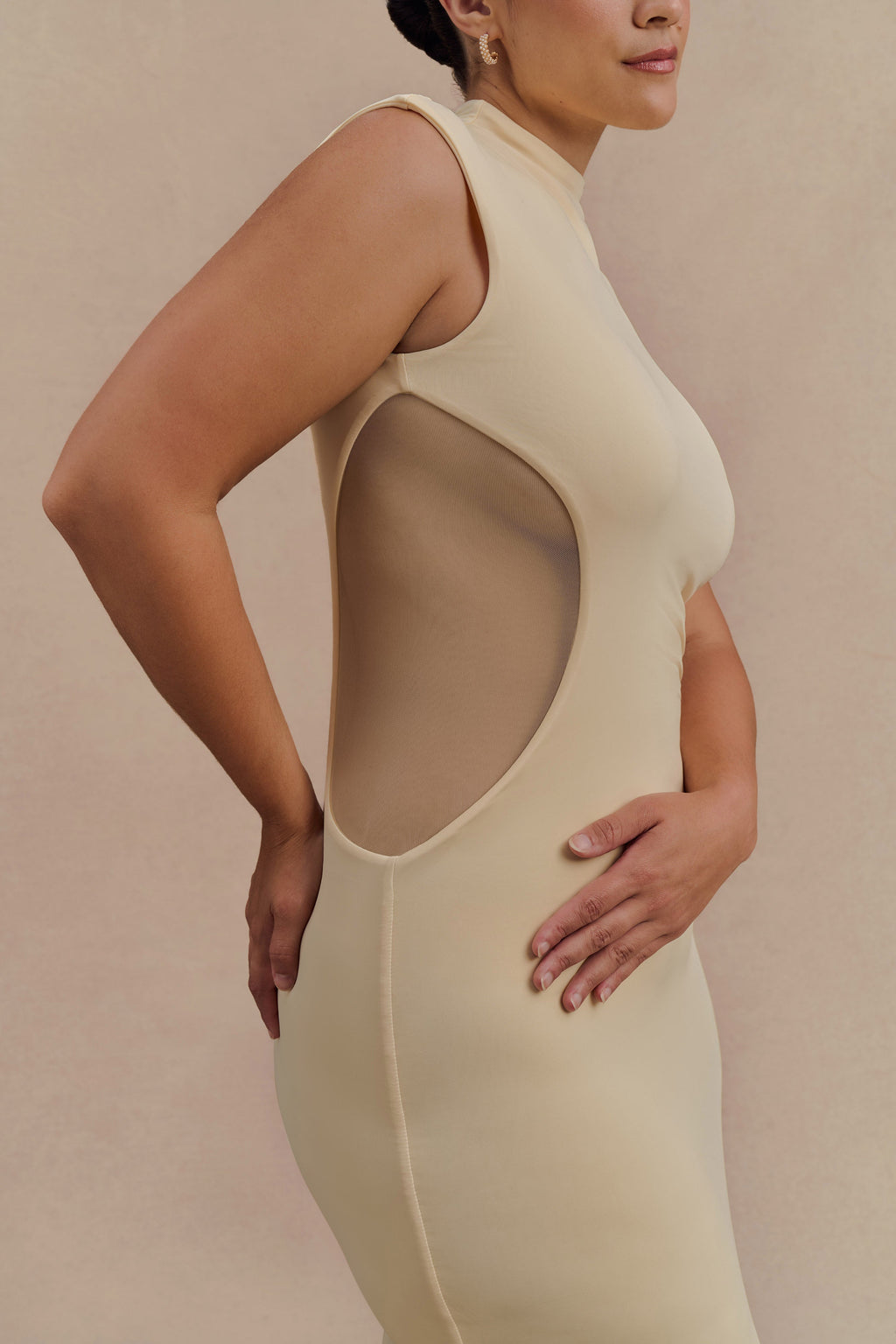 Massie Slinky And Mesh Maxi Dress in Lemon – Chic&Drifts