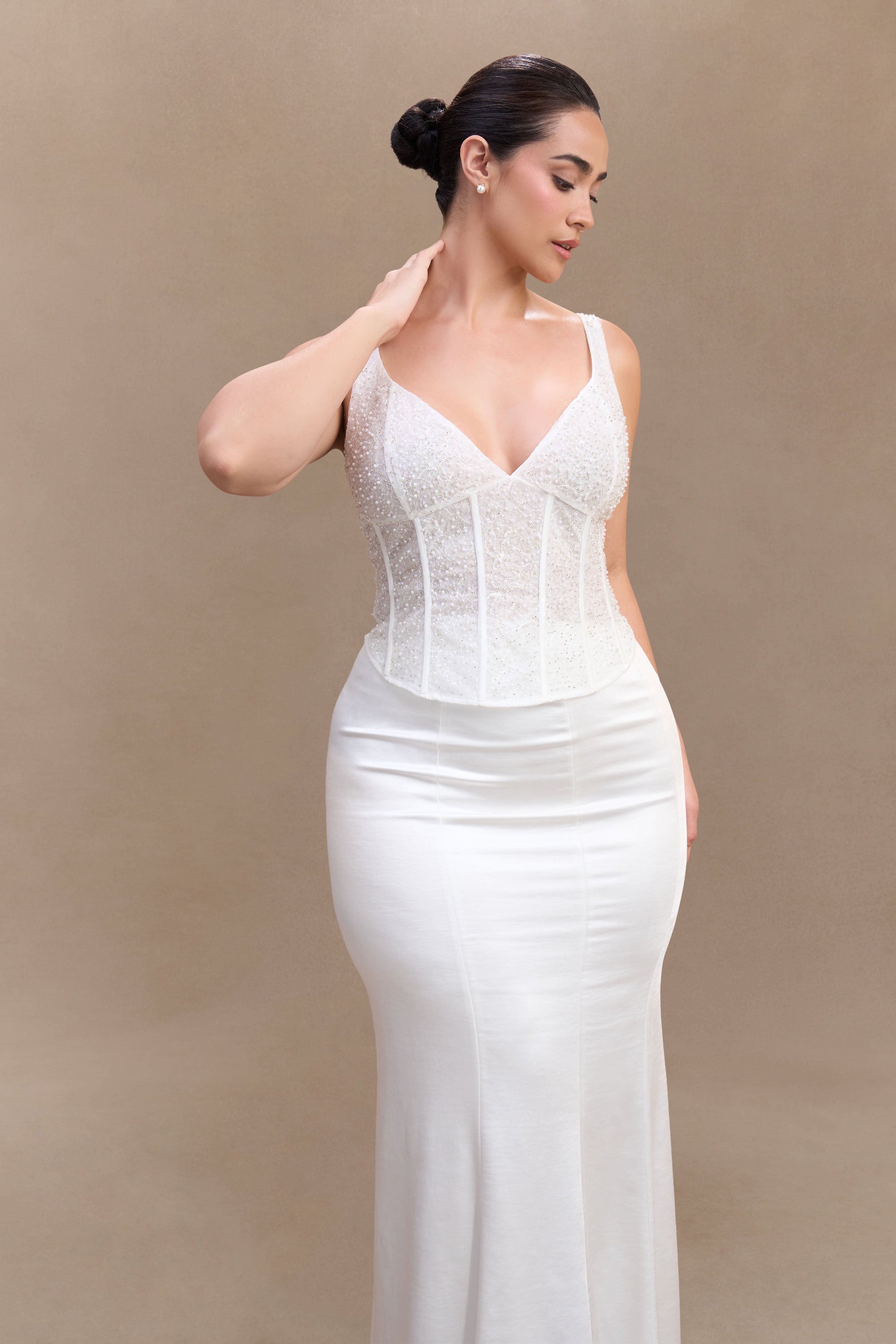 Elsie Pearl Beaded Bustier Top in White – Chic&Drifts