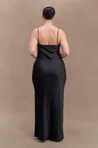 Lilly Sweetheart Satin Maxi Dress in Black – Chic&Drifts