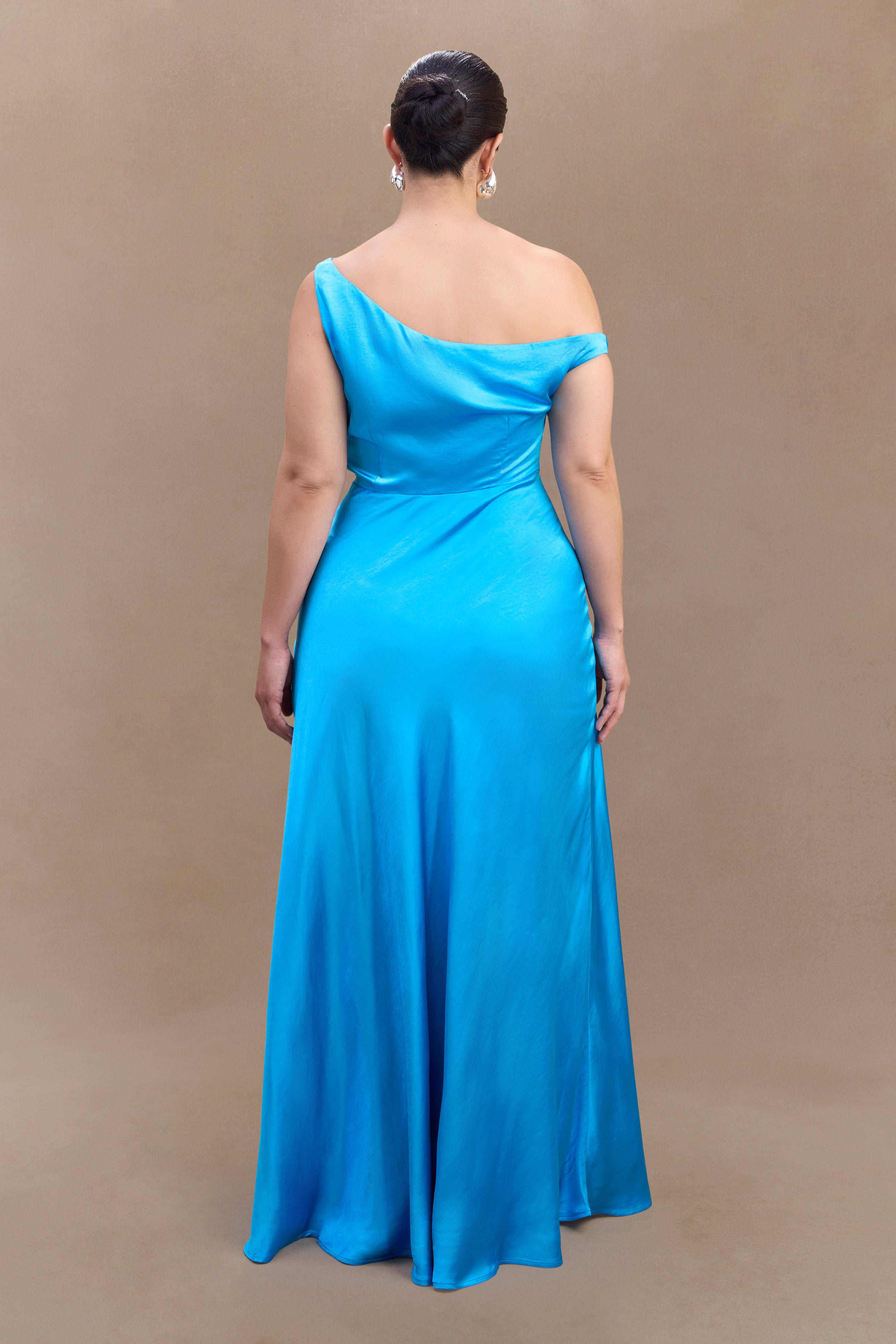 Jacinta One Shoulder Maxi Dress in Cyan Blue – Chic&Drifts