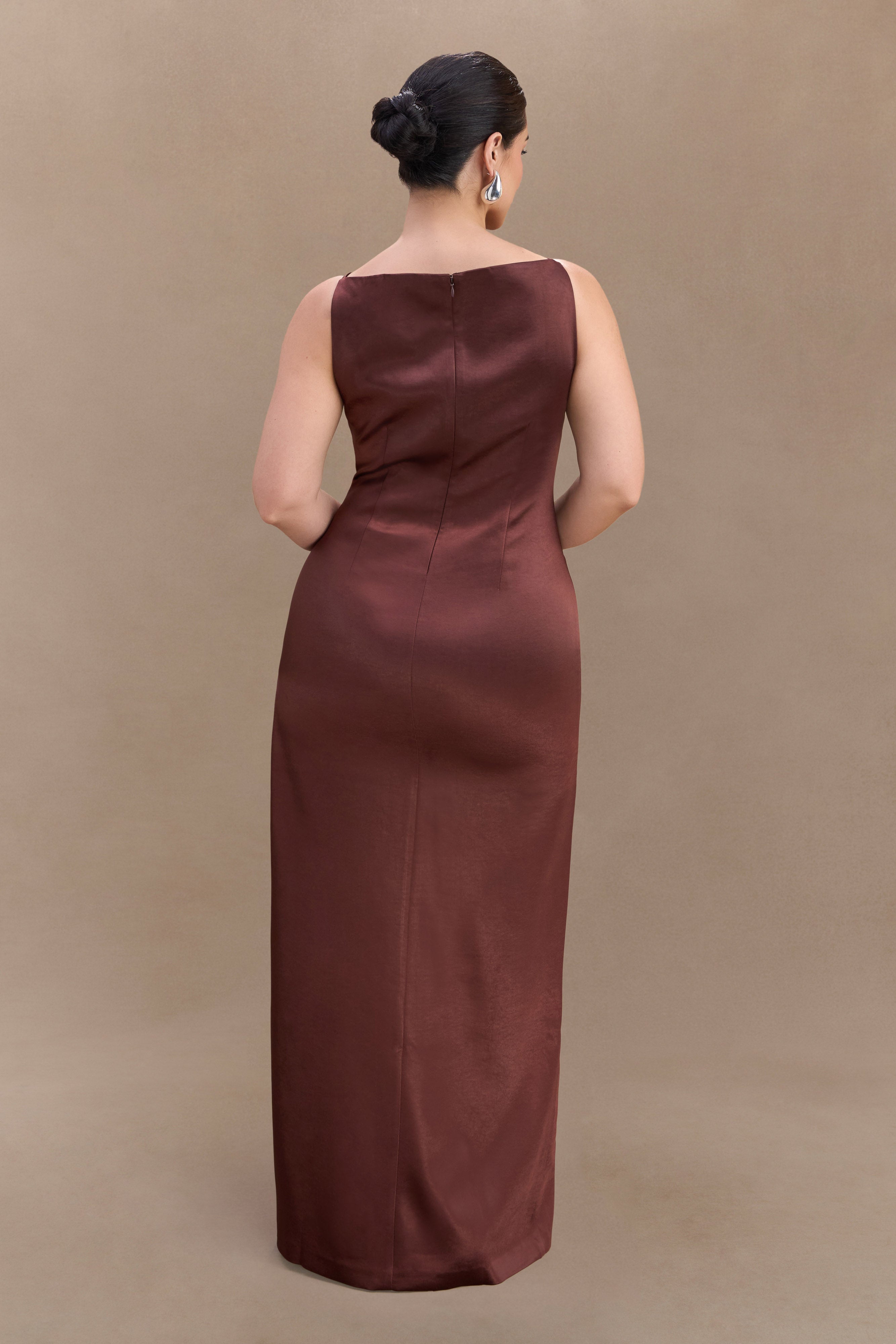 Violet Sleeveless Satin Maxi Dress in Dark Chocolate – Chic&Drifts