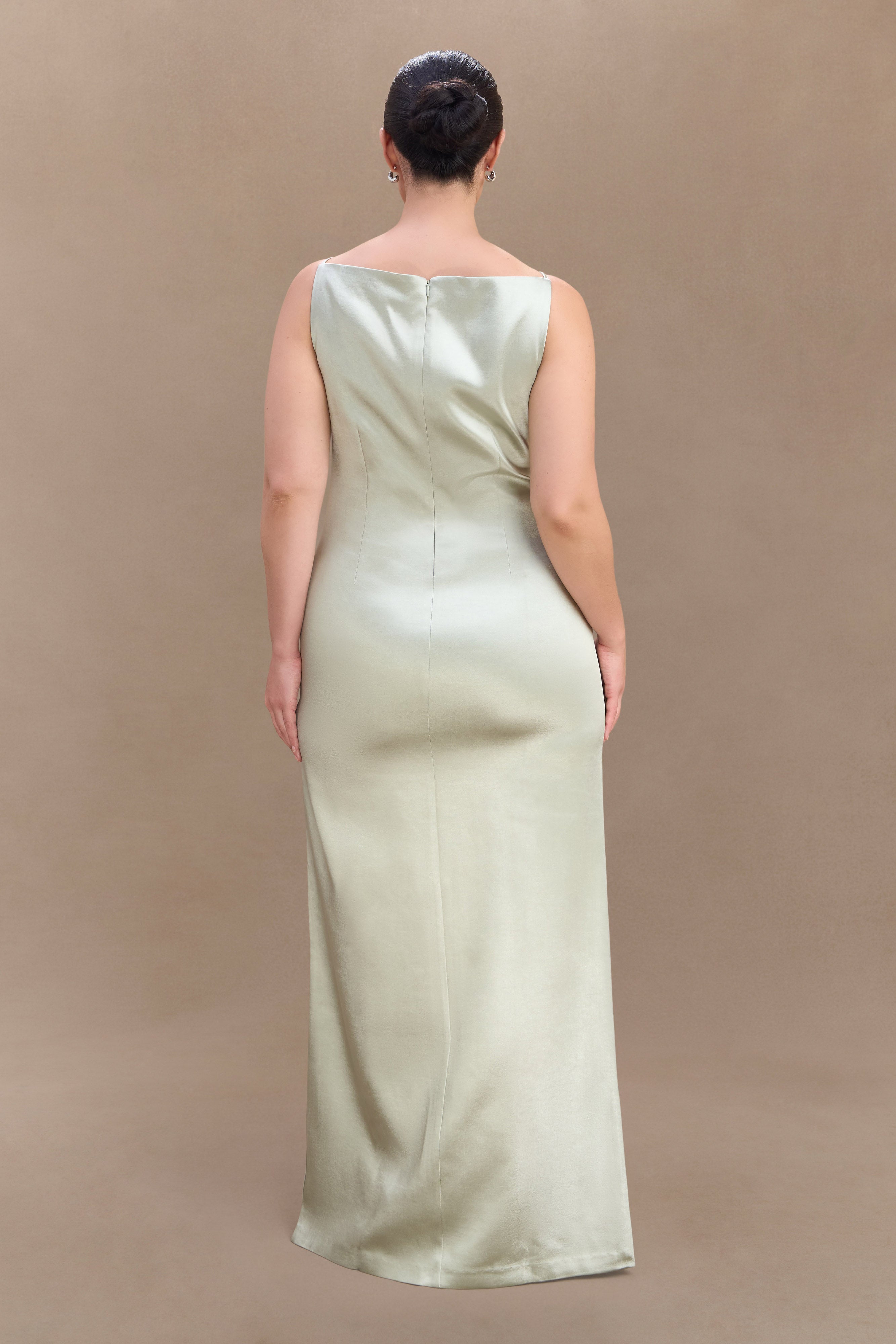 Violet Sleeveless Satin Maxi Dress in Sage – Chic&Drifts