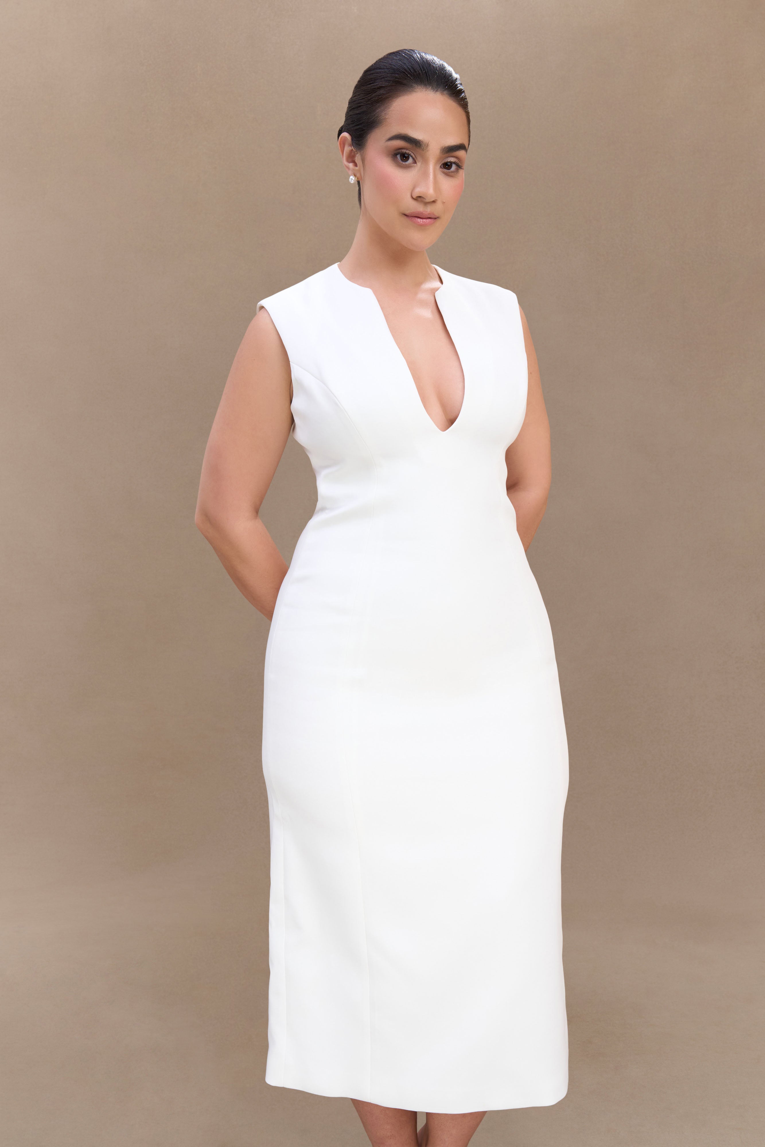 Audrine Suiting Sleeveless Midi Dress in Ivory – Chic&Drifts