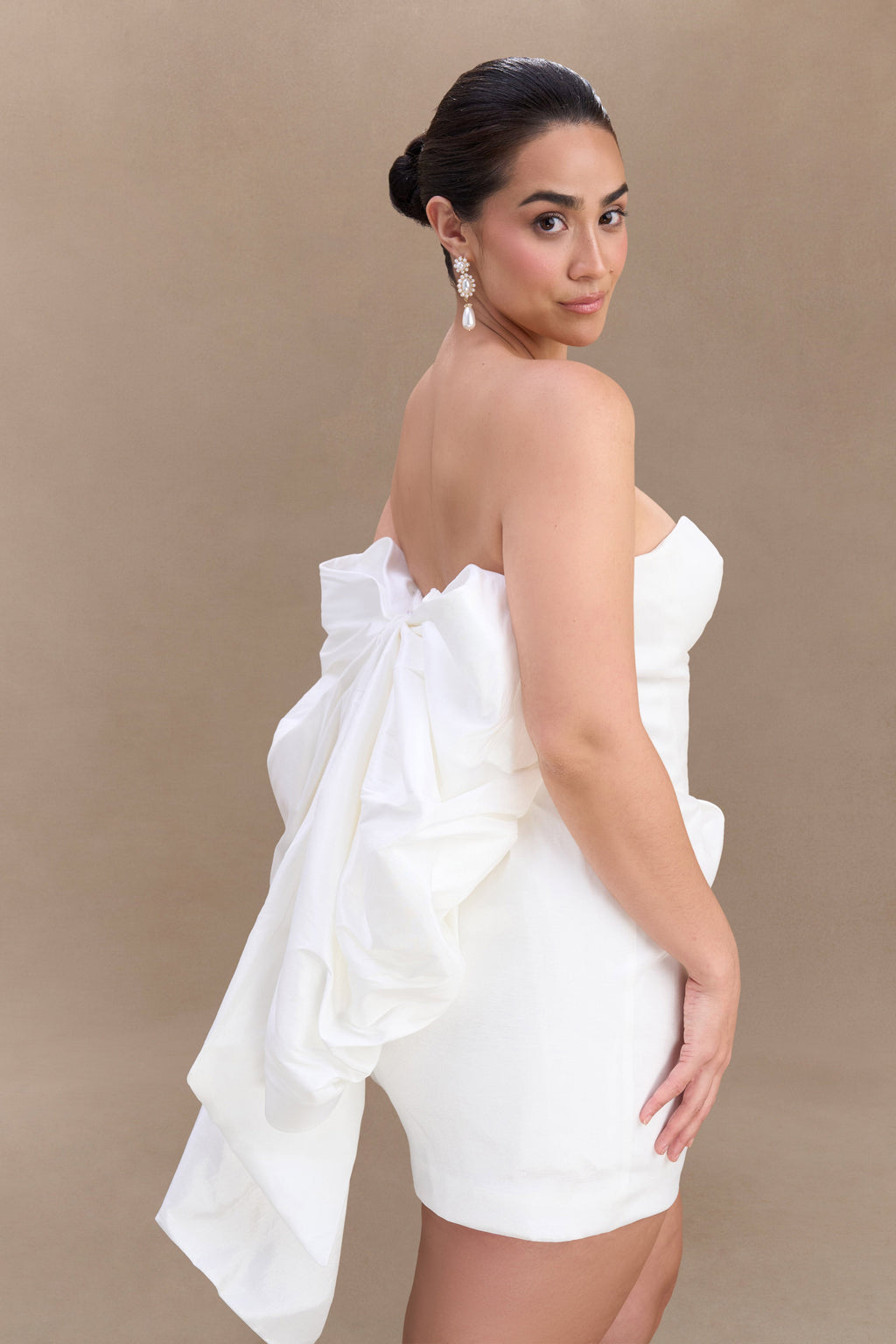 Suzette Taffeta Bow Mini Dress in White – Chic&Drifts