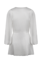 Sterling Satin Bridal Robe in Ivory – Chic&Drifts